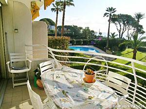 South of France Vacation Rental: 1-bedroom apartment in Cannes (PR-709) Pict