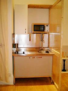 London accommodation: studio vacation rental in Barnes (LN-618)