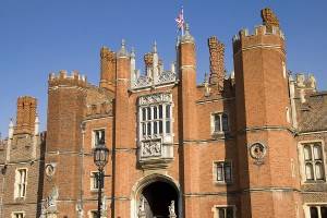Photo of Hampton Court Palace