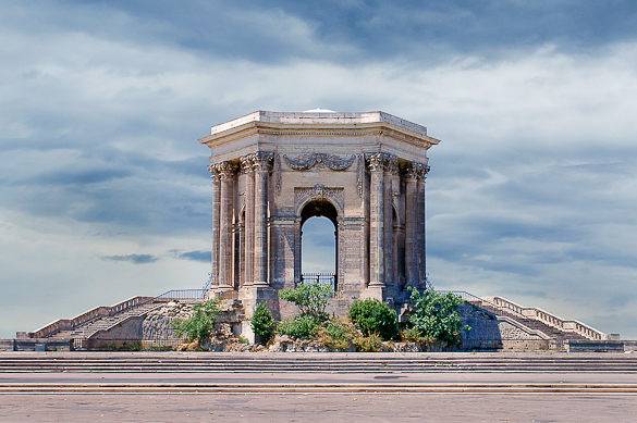Picture of the Chateau de Eau at the Promenade Peyrou in Montpellier
