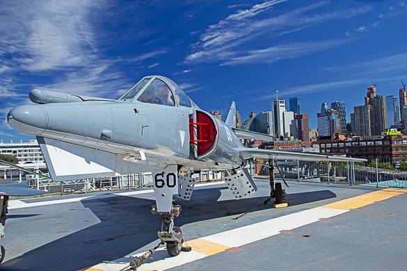Picture of the Intrepid Sea, Air & Space Museum