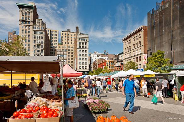 Picture of Manhattan’s Union Square Greenmarket. Photo by Francois Roux.