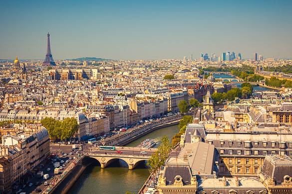 Picture of the 7th Arrondissement and Eiffel Tower in Paris