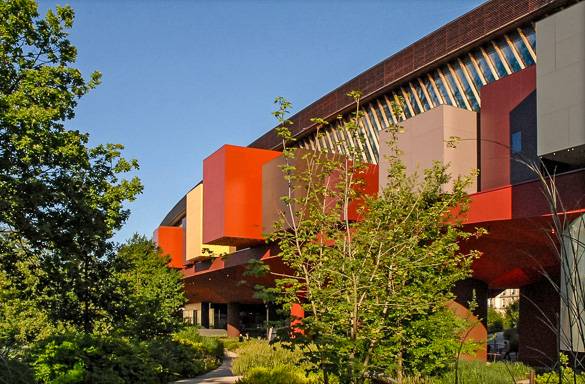 Picture of the Musée du Quai Branly in the 7th Arrondissement of Paris