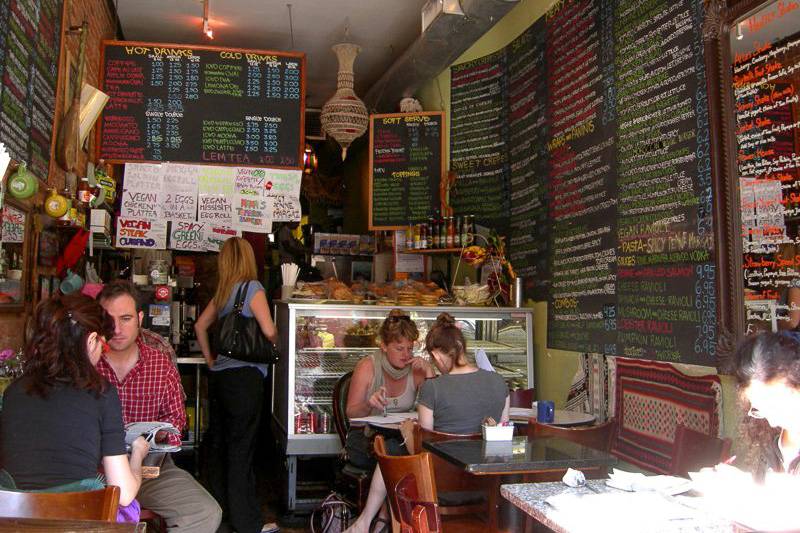 Picture of the interior of the Atlas Café in the Lower East Side