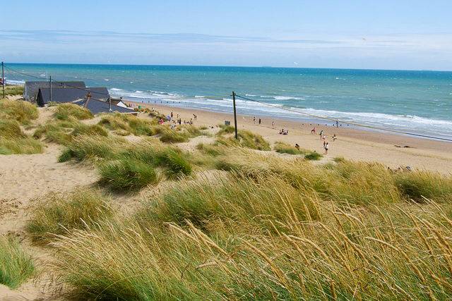 Photo of the Camber Sands beachfront.
