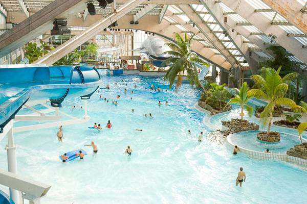 Aquaboulevard in Paris