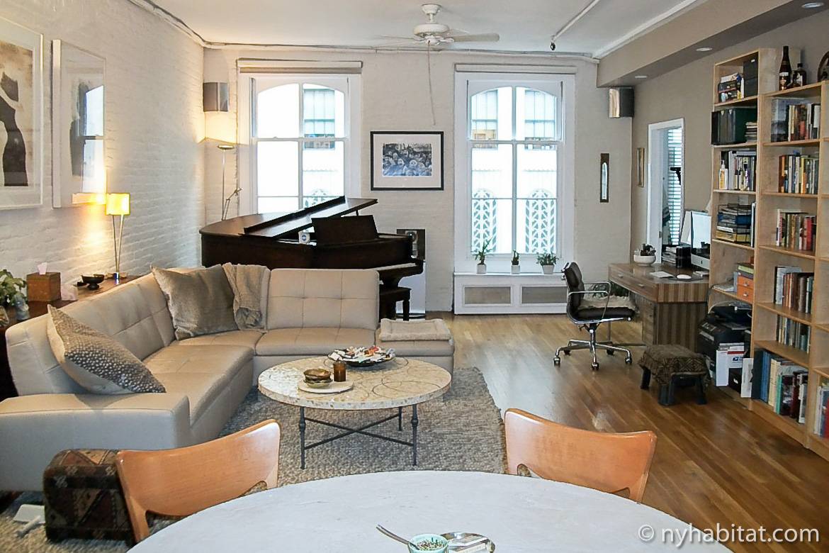 Image of the living room in a Manhattan vacation rental