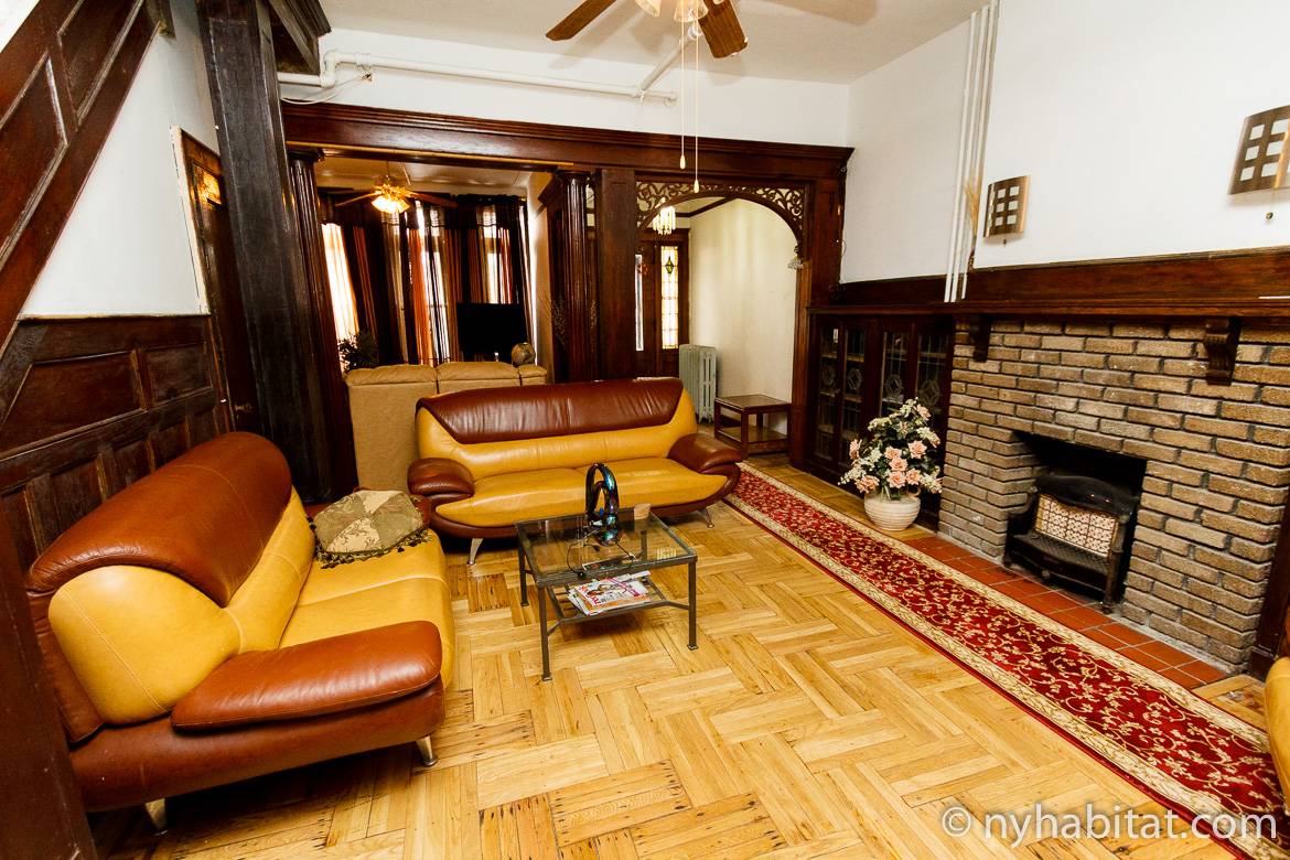 Image of the living room of apartment NY- 16437