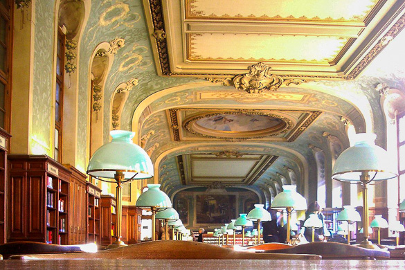 Image of the dome of the Sorbonne
