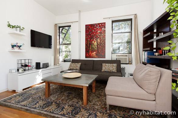 Image of living room of NY-16583 in Greenwich Village