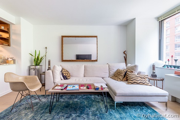 Image of living room of NY-17169 in Chelsea with bright spring-colored decor