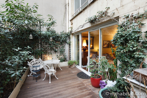 Image of planted terrace of apartment PA-2791