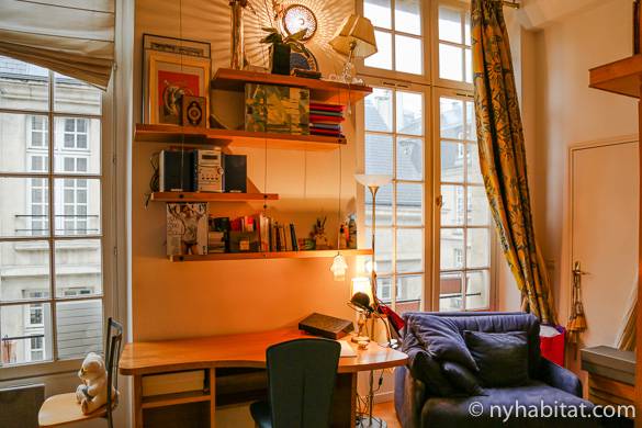 Image of living room windows of PA-2519 in Le Marais section of Paris