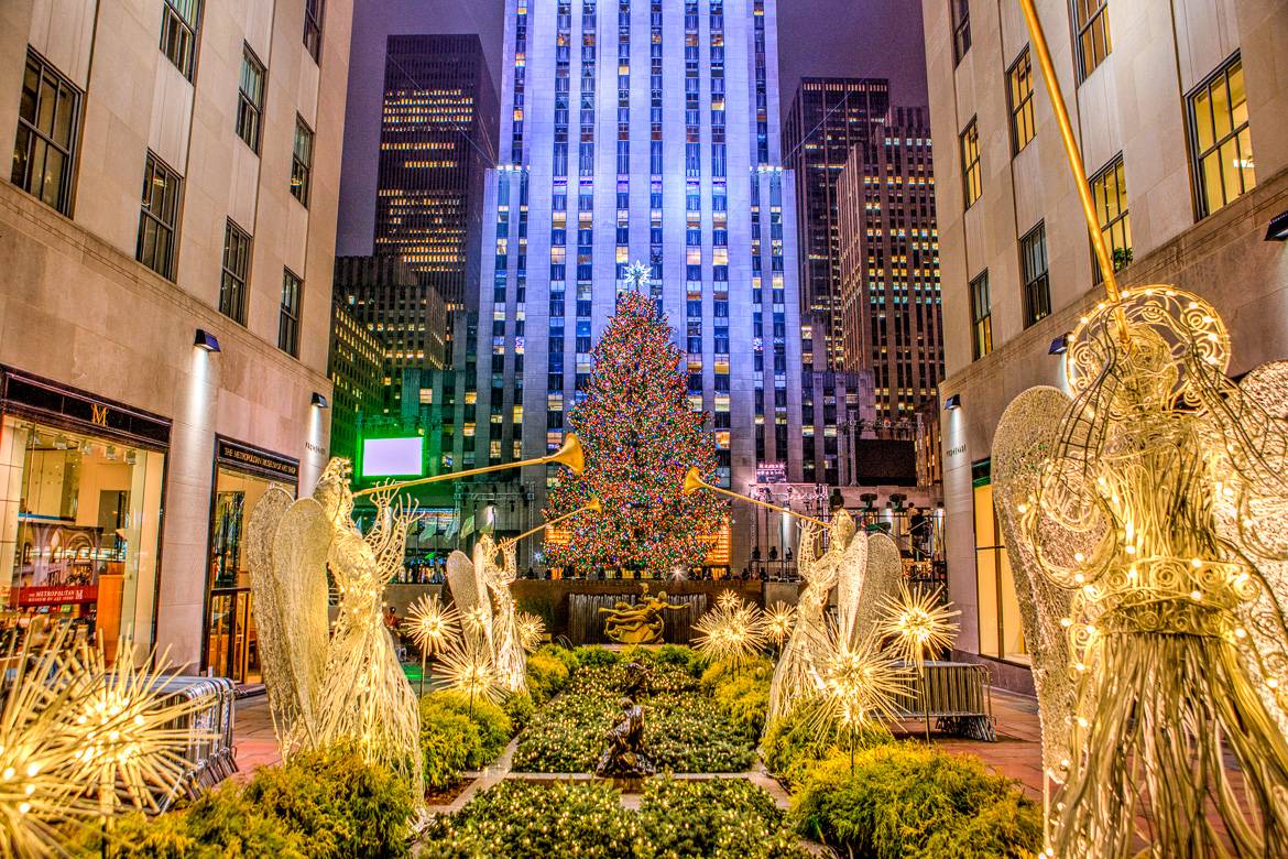 Image of Rockefeller Center’s Christmas tree and display