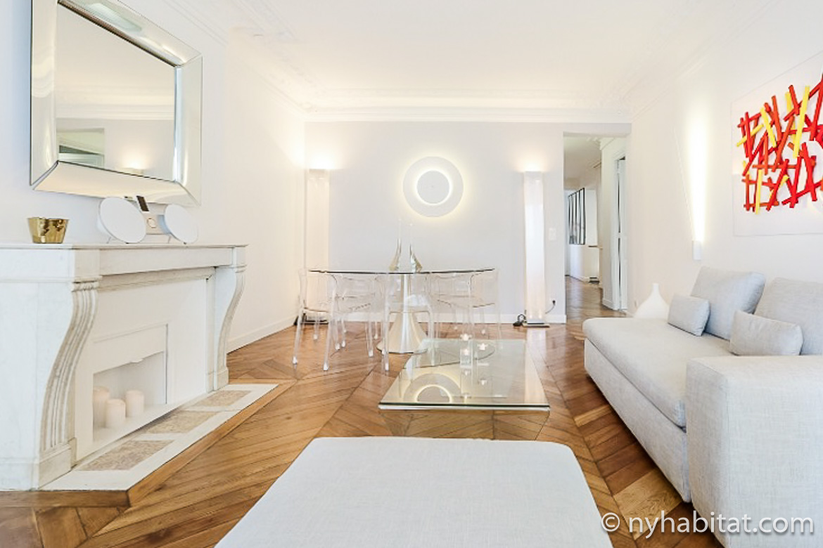 Image of vacation rental PA-4726 with contemporary lights and decorative fireplace