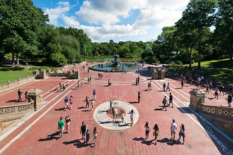 Image of the Bethesda Terrace in Central Park on a sunny summer day.