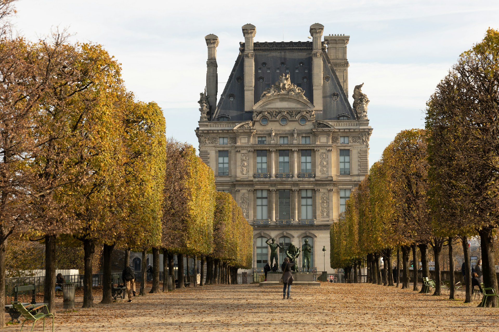 In Paris, even a simple walk through the Jardin des Tuileries feels like stepping into a painting. (Iuliia Dutchak via Unsplash)