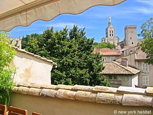 Erstklassige Besucherziele Südfrankreichs Nr. 2: Avignon, Provence