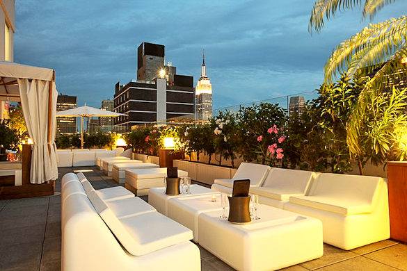 Top 5 Rooftop Bars Gardens In Manhattan New York City