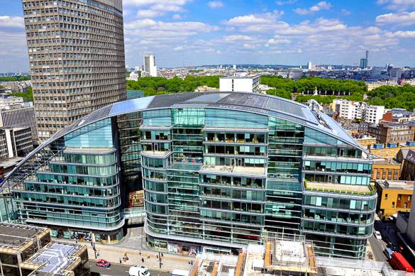 Foto vom Cardinal Place Einkaufszentrum in London