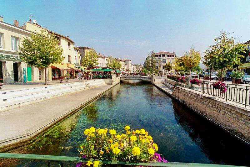 Bild des Dorfes L’Isle sur la Sorgue in der Provence