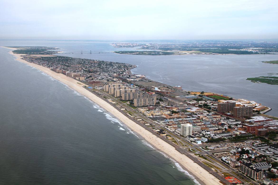 Foto von der Jamaica Bay und der Rockaway Peninsula in Queens