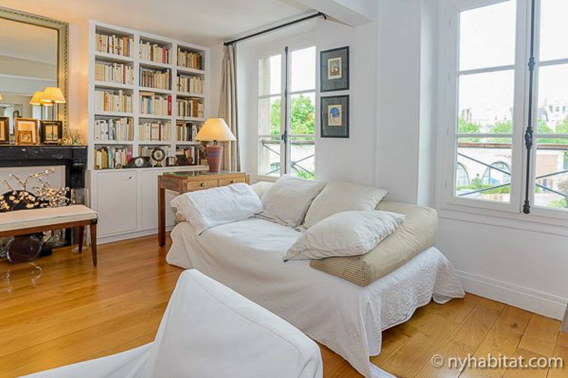 Paris -2820