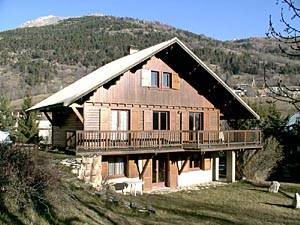 Location meublée dans le Sud de la France. Photo d'un appartement T3 à Serre Chevalier, Alpes du Sud (PR 10)