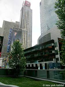 Location de vacances à New York. Photo de la terrasse d'un appartement T2 à Times Square, Midtown West (NY-12046)