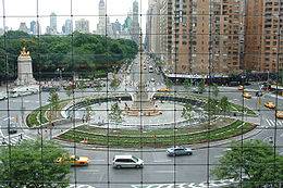 Tourisme et loisirs à New York. Columbus circle vu du Time Warner Center (Source Wikipedia)