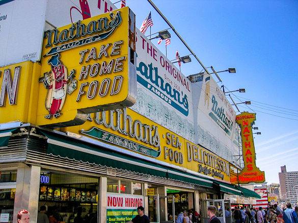Photo du fast-food Nathan’s Famous de Coney Island à Brooklyn, New York