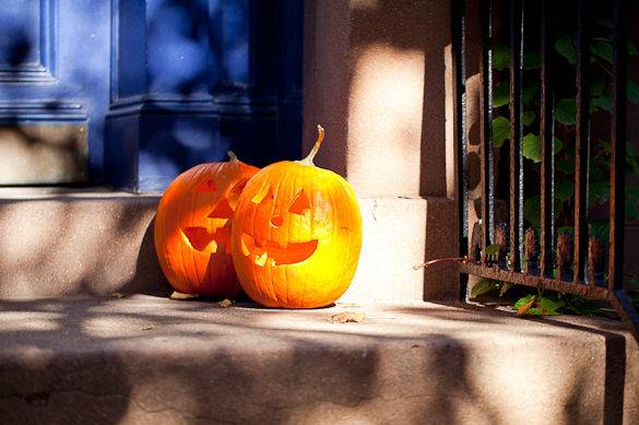 Photographie de deux citrouilles d'Halloween à New York