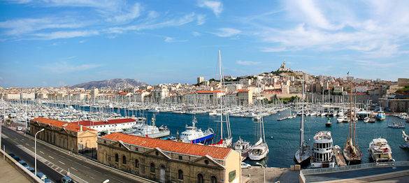 Photo du Vieux-Port de Marseille et de Notre Dame de la Garde