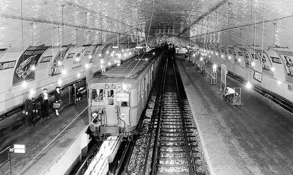 Photo du métro parisien prise vers 1940