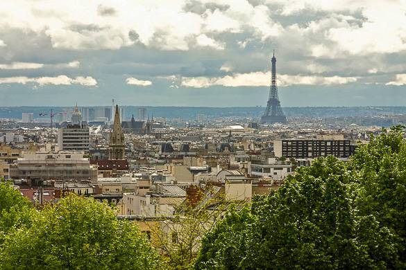Vue panoramique de Paris depuis le parc de Belleville