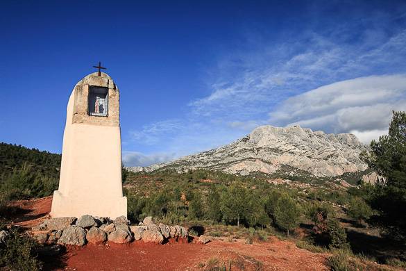 Photo de la montagne Sainte Victoire près d’Aix-en-Provence