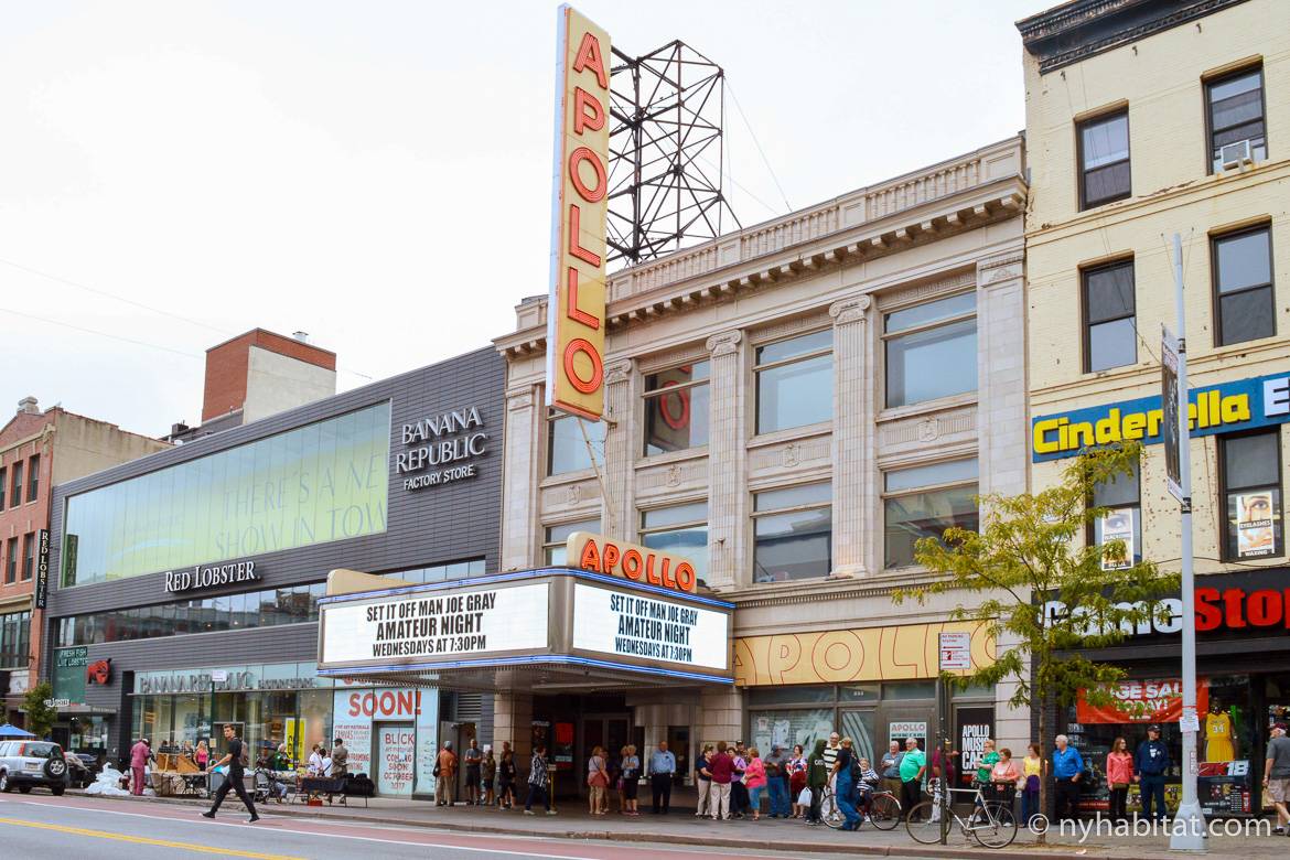 Photo de l’Apollo Theater en journée