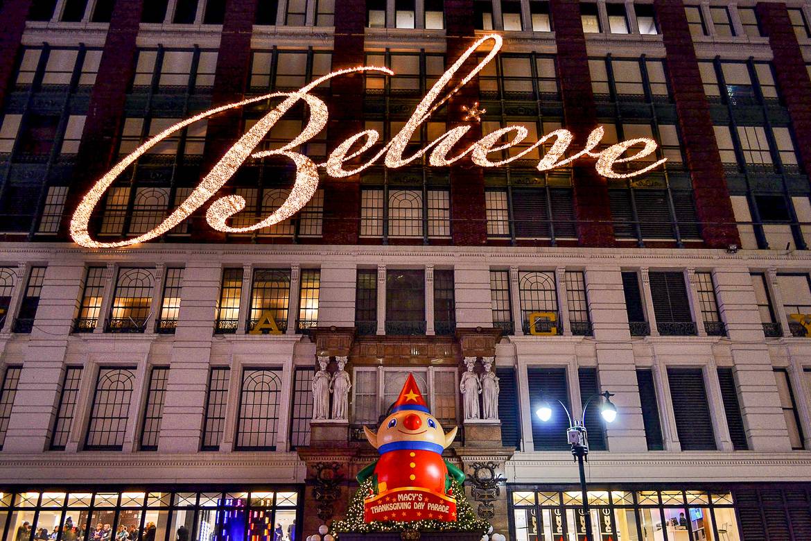 Photo de l’illumination de Macy’s, « Believe »