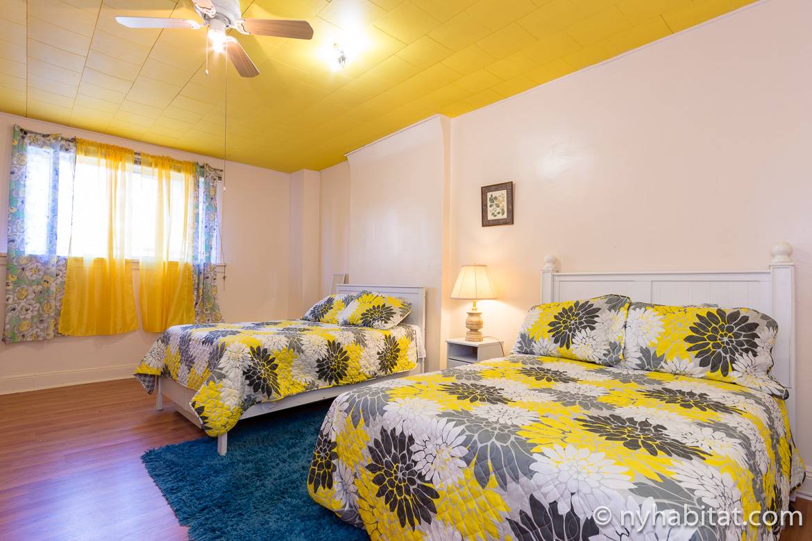 Photo de l’une des chambres de l’appartement NY-16457 avec lits doubles