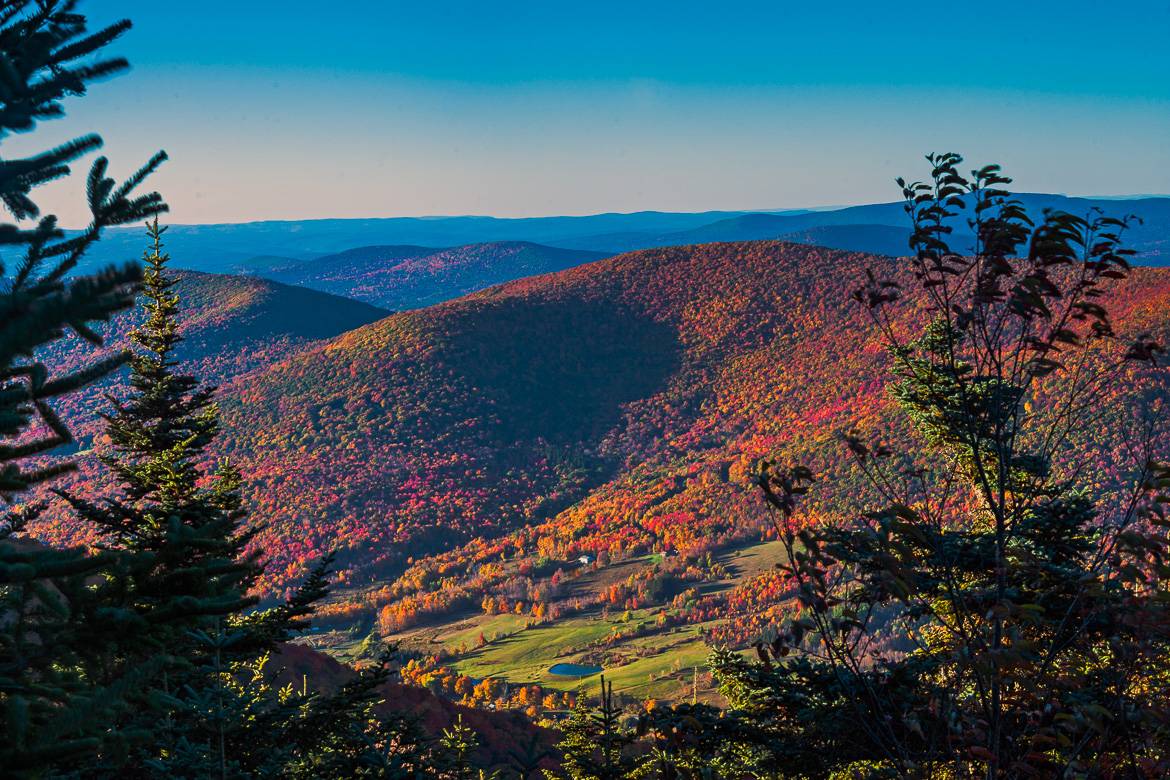 Photo de la chaîne de montagnes des Catskill en automne