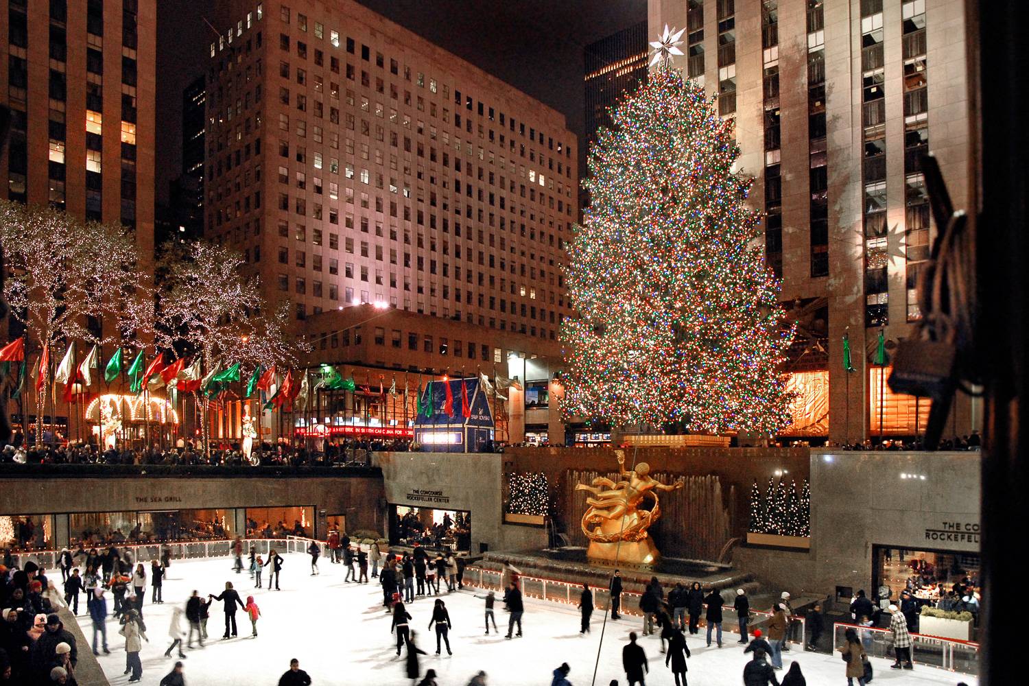 Photo de la patinoire du Rockefeller Center durant la période de Noël