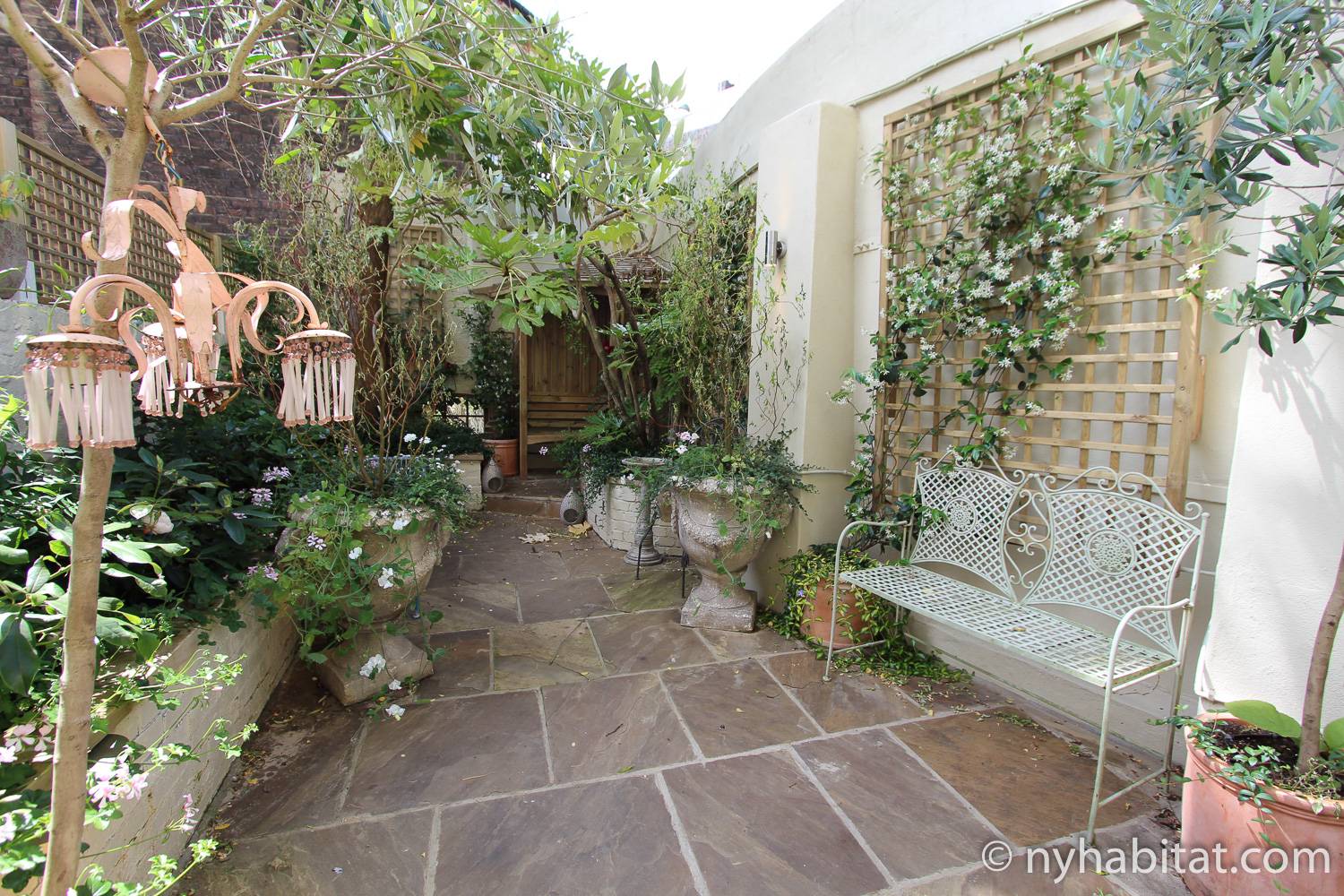 Photo du jardin de l’appartement LN-1725.