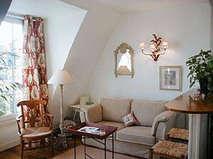 Apartamento di 2 Stanze a Champs Elysee (PA-1455)