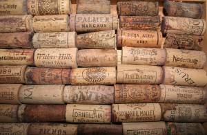Tappi di vini francesi, italiani e tedeschi