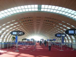 Parigi: aeroporto Charles de Gaulle