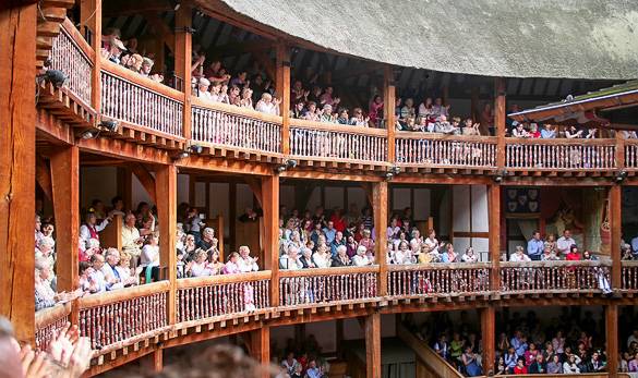Immagine del Globe Theatre di Londra in estate
