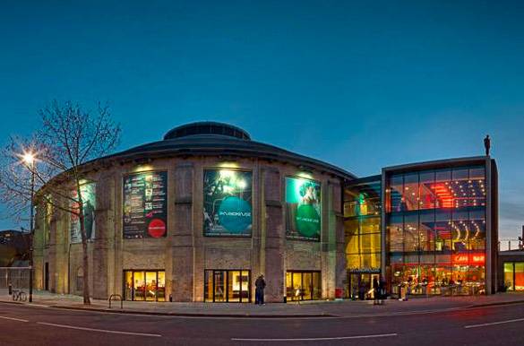 Immagine della sala concerti Roundhouse a Camden, Londra