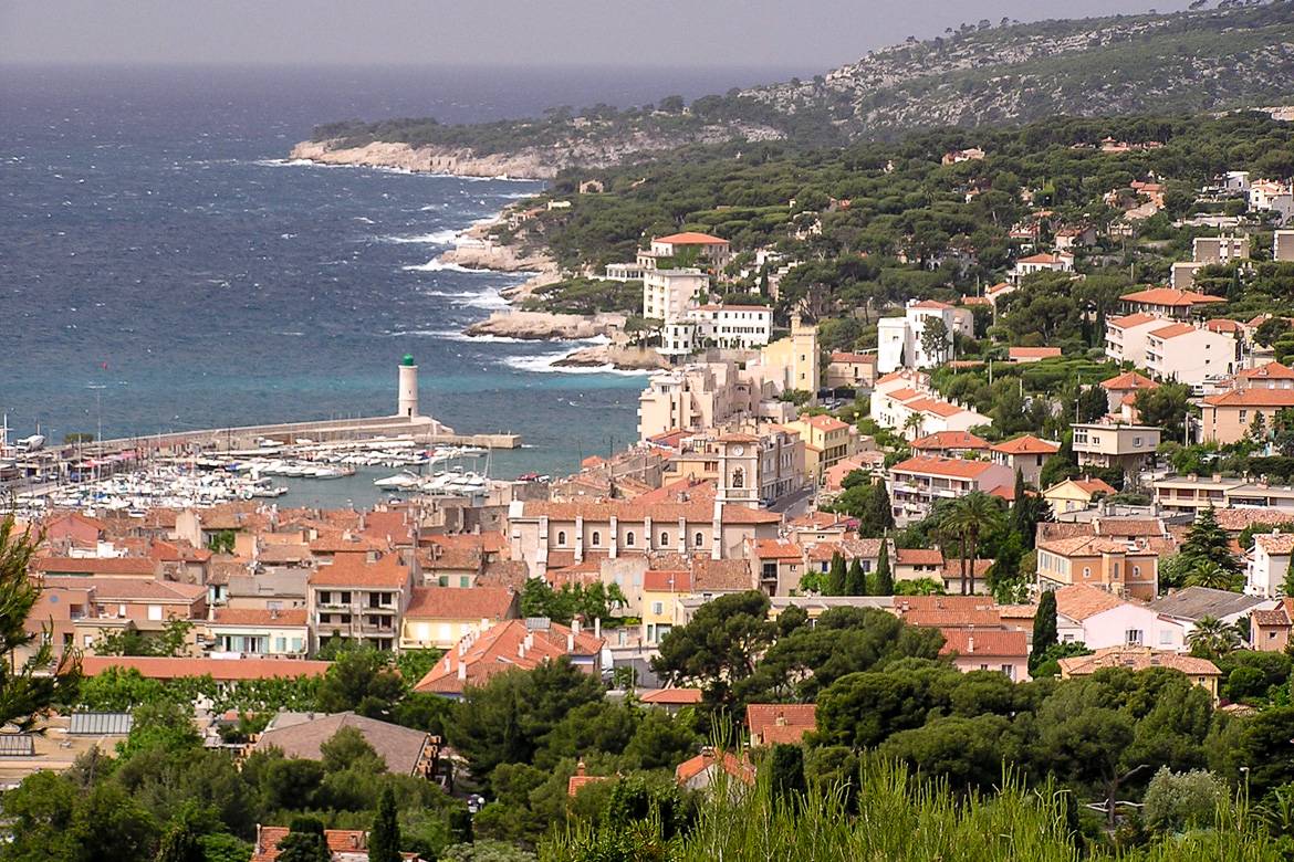 Immagine di un appartamento di Cassis con vista sul Mediterraneo