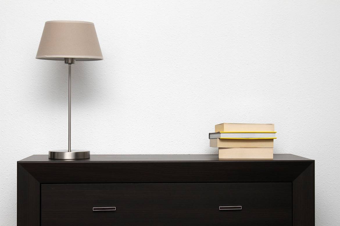 Lasciate in casa qualche guida della zona e qualche menu dei vostri ristoranti preferiti, e ricordate ai vostri ospiti dell’esistenza del blog di New York Habitat appositamente creato con lo scopo di aiutare i turisti a muovere i primi passi in una nuova città.